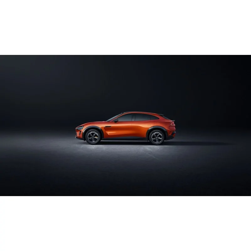 Xiaomi YU7 Lava Orange Metallic Design